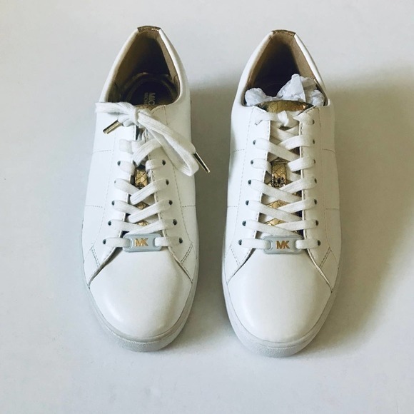 NWT Michael Michael Kors Catelyn Lace up Sneakers